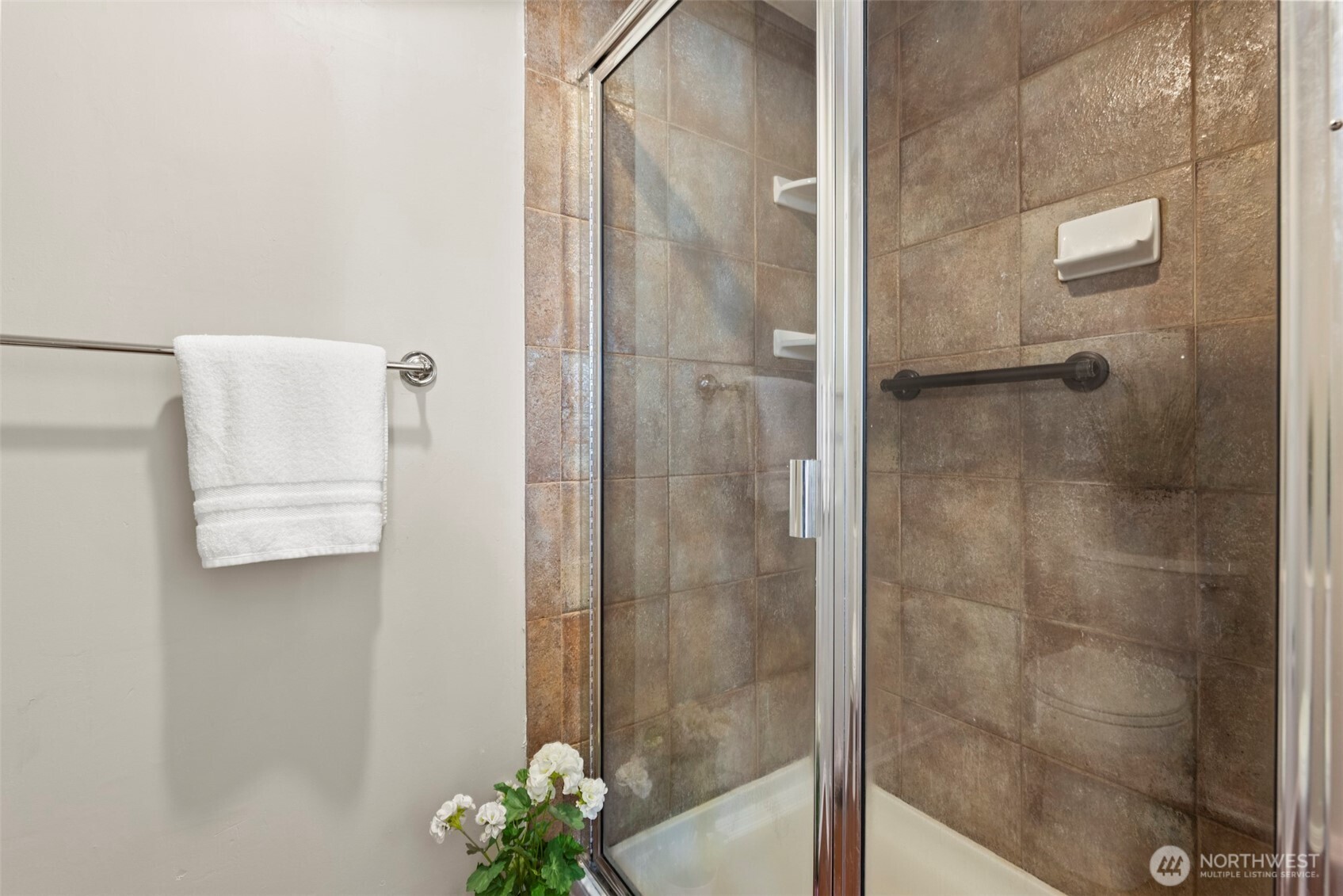 12311 Southeast 96th Place Renton, WA 98056 - Photo 8 of 20 a bathroom with a shower