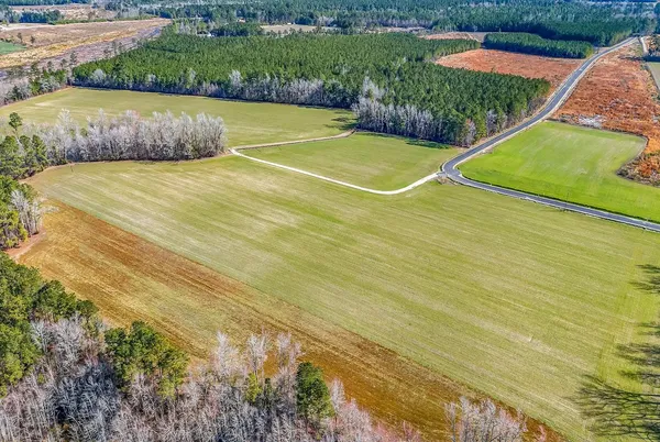 $299,900 | 4633 Grainger Circle, Green Sea, SC 29545