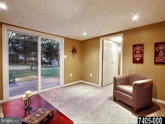 110 Dill Road York, PA 17404 - Photo 2 of 25 Gallery Image 2