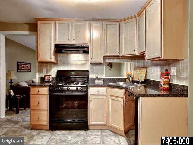 110 Dill Road York, PA 17404 - Photo 6 of 25 Gallery Image 6