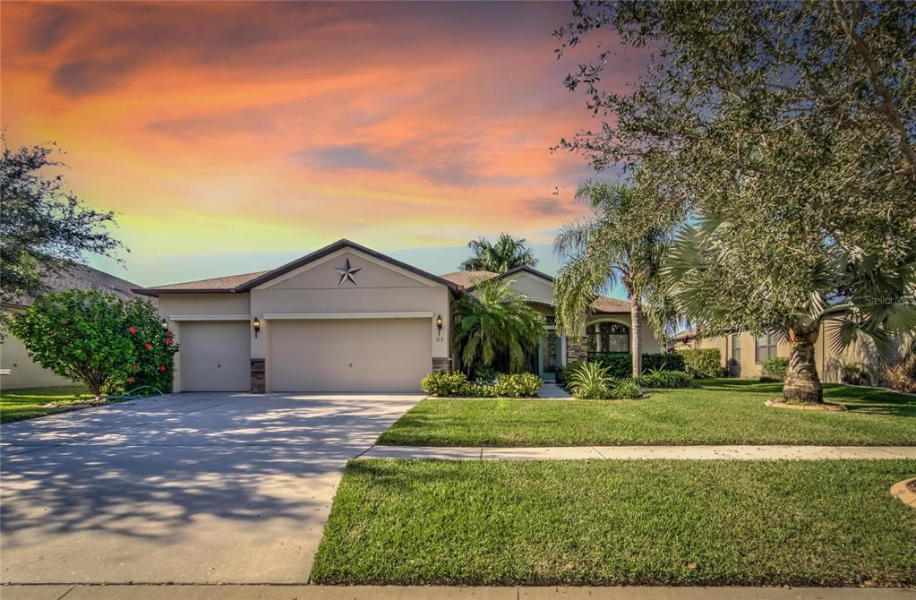 313 Star Shell Drive Apollo Beach, FL 33572 - Photo 1 of 1 Welcome Home!