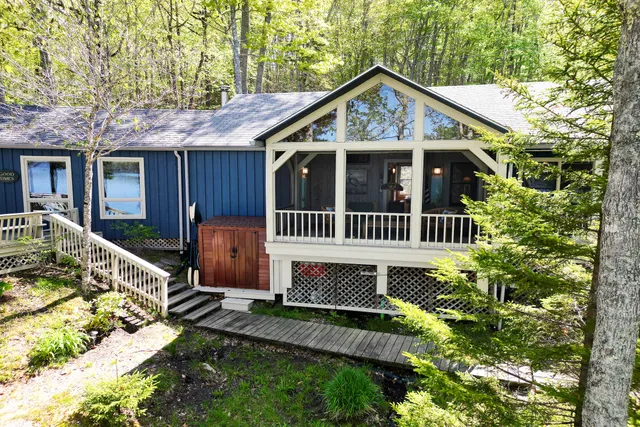 $1,245,000 | 29 Good Day Drive, South Bristol, ME 04568