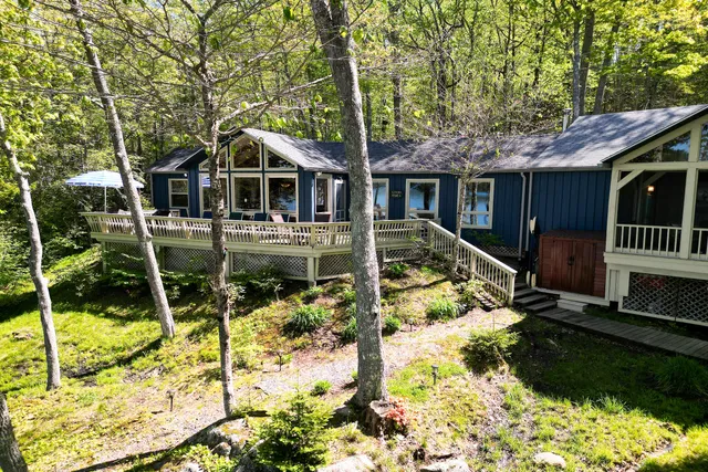 $1,245,000 | 29 Good Day Drive, South Bristol, ME 04568