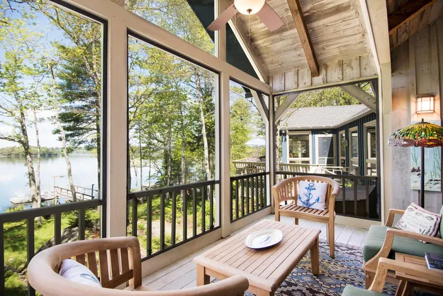 $1,245,000 | 29 Good Day Drive, South Bristol, ME 04568