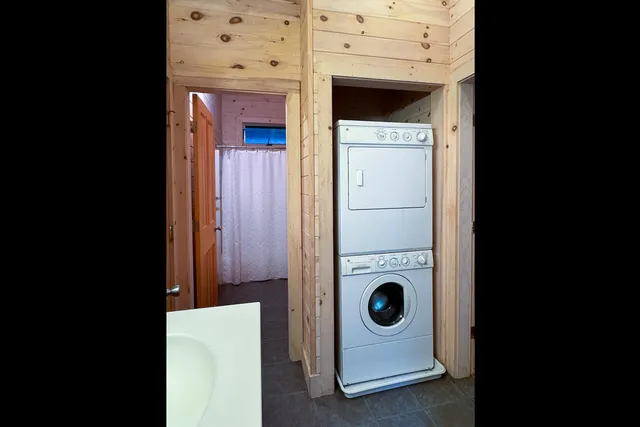 $1,245,000 | 29 Good Day Drive, South Bristol, ME 04568