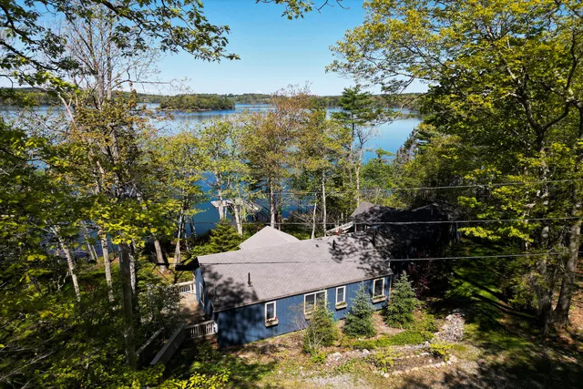 $1,245,000 | 29 Good Day Drive, South Bristol, ME 04568