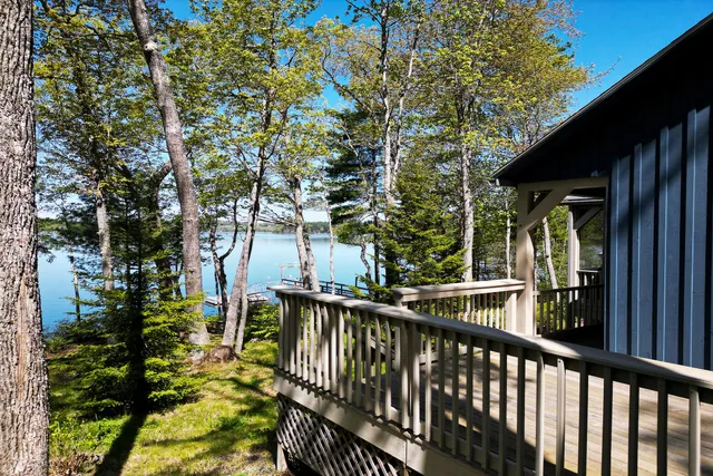 $1,245,000 | 29 Good Day Drive, South Bristol, ME 04568