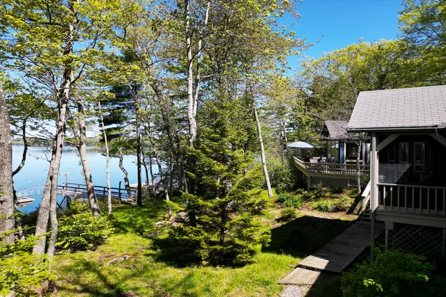 $1,245,000 | 29 Good Day Drive, South Bristol, ME 04568