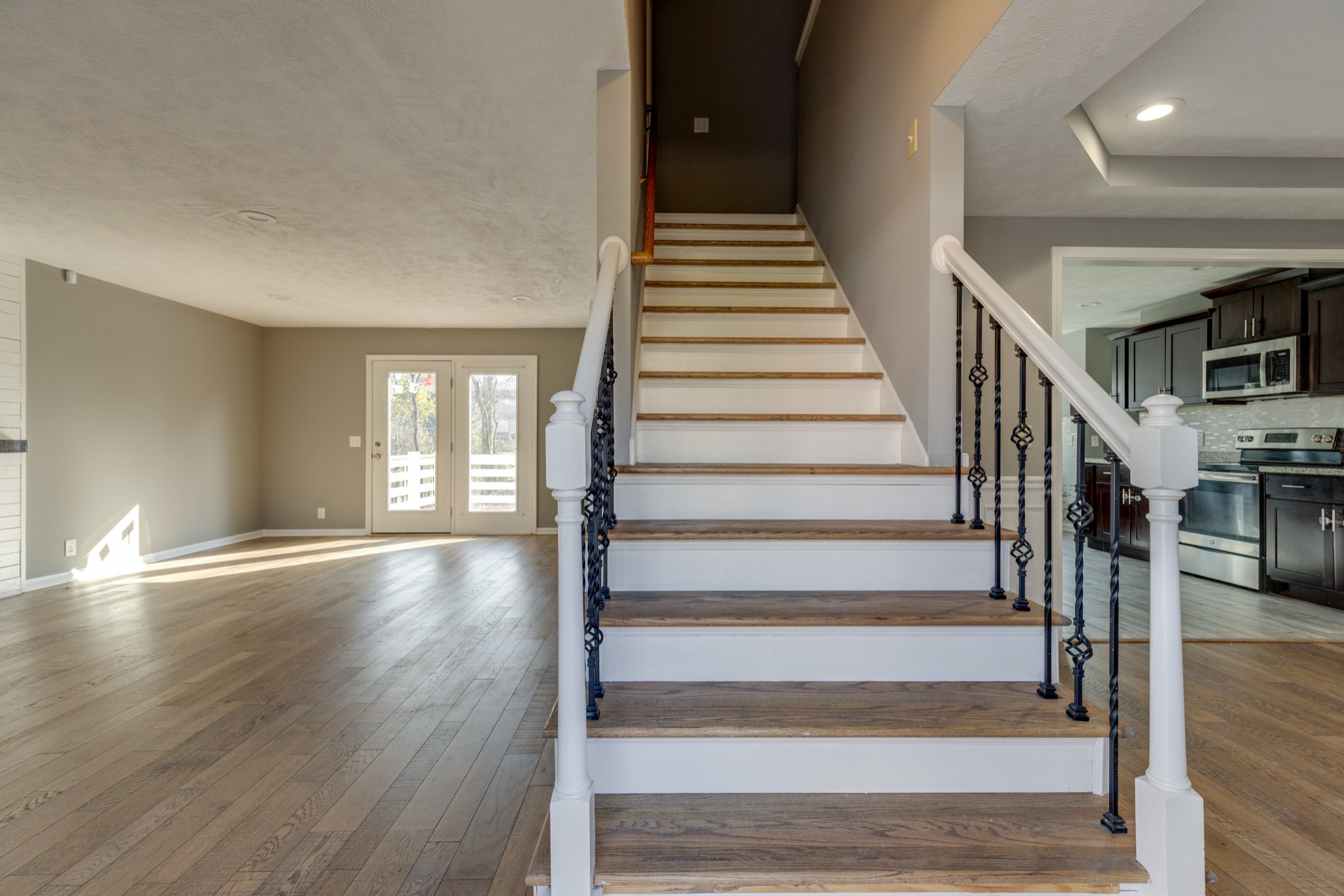 3805 Bryce Road Nashville, TN 37211 - Photo 4 of 30 Gallery Image 4