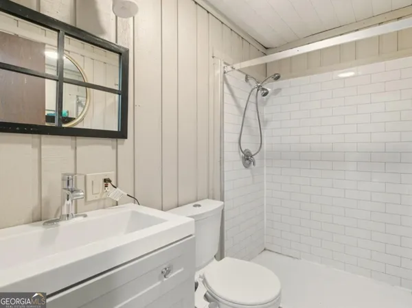 $375,000 | 452 East Sugarbush Drive, Dillard, GA 30537