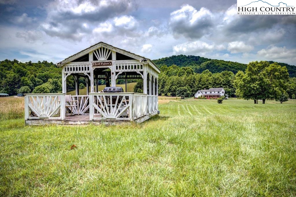 575 Old Shulls Farm Road Banner Elk, NC 28604 - Photo 31 of 36 Gallery Image 31