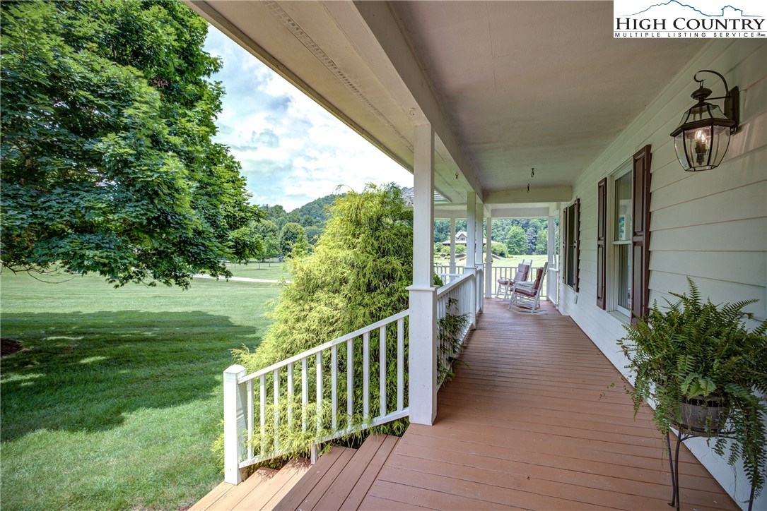 575 Old Shulls Farm Road Banner Elk, NC 28604 - Photo 7 of 36 Gallery Image 7