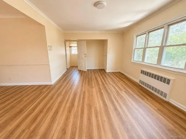 $3,000 | 61-32 172nd Street | Flushing Heights