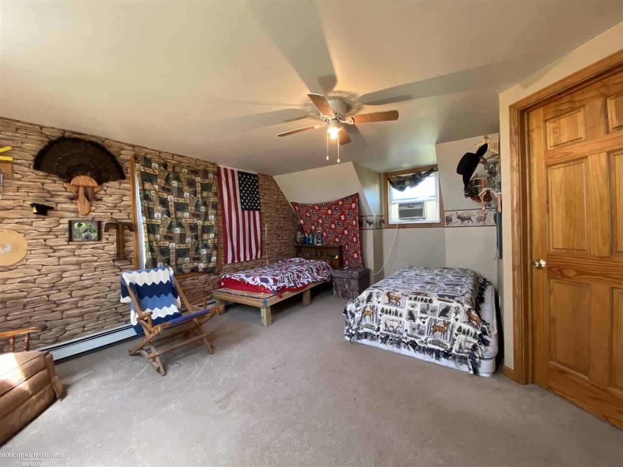 1449 Braidwood Road Memphis, MI 48041 - Photo 18 of 28 50046014-17.JPG