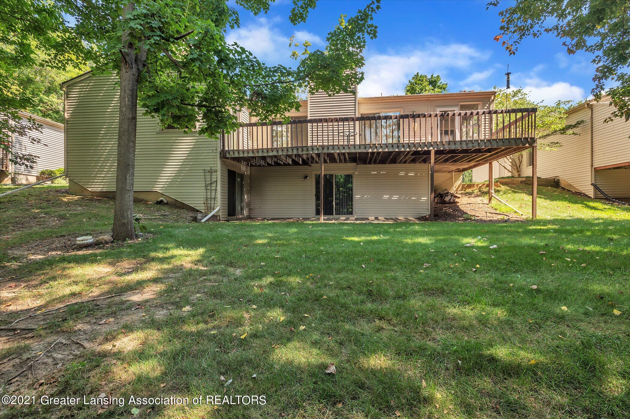 7014 North Ridge Road, Unit 20 Lansing, MI 48917 - Photo 40 of 40 40-7014-N-Ridge-Dr-WindowStill-Real-Esta