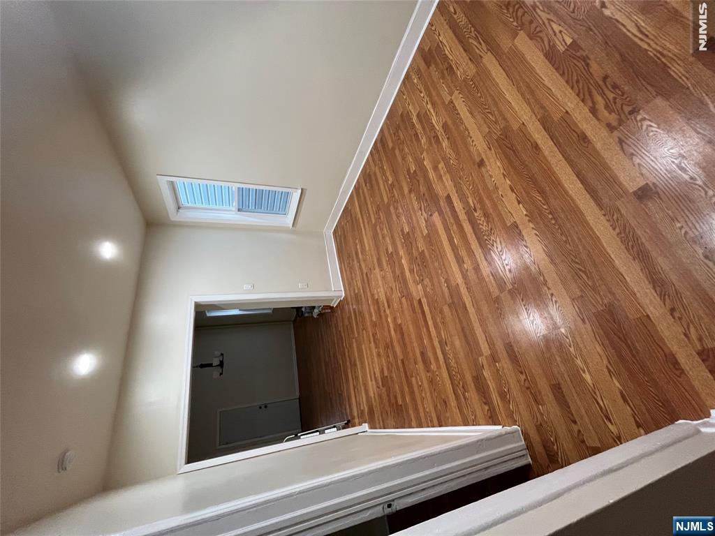 658 Adams Avenue Elizabeth, NJ 07201 - Photo 5 of 23