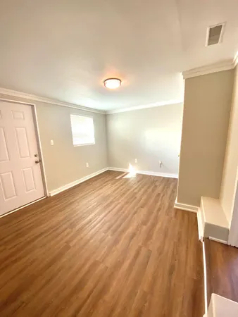 $1,695 | 4069 Christopher Lane, Crestview, FL 32539