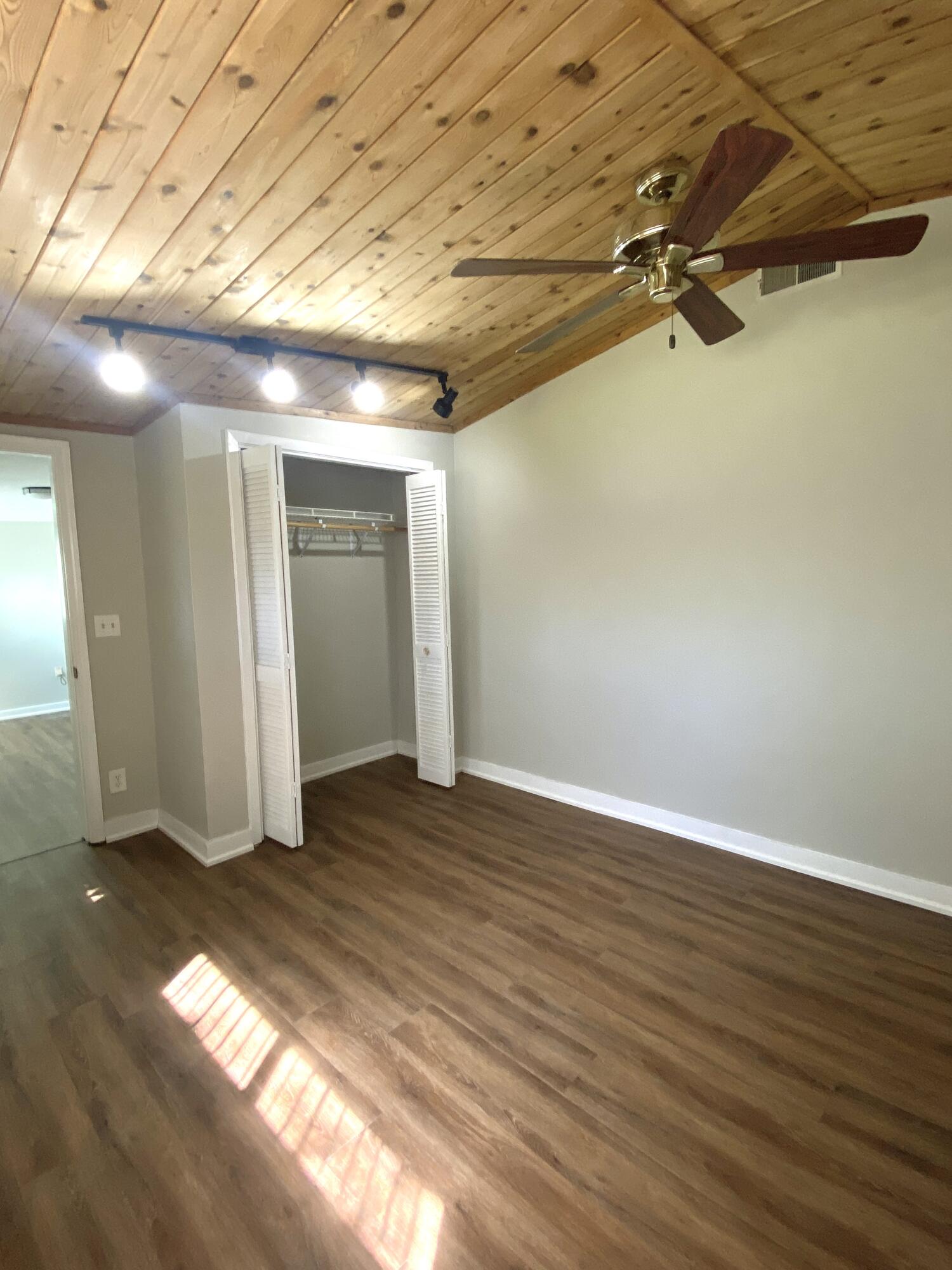 4069 Christopher Lane Crestview, FL 32539 - Photo 24 of 32 IMG_5562