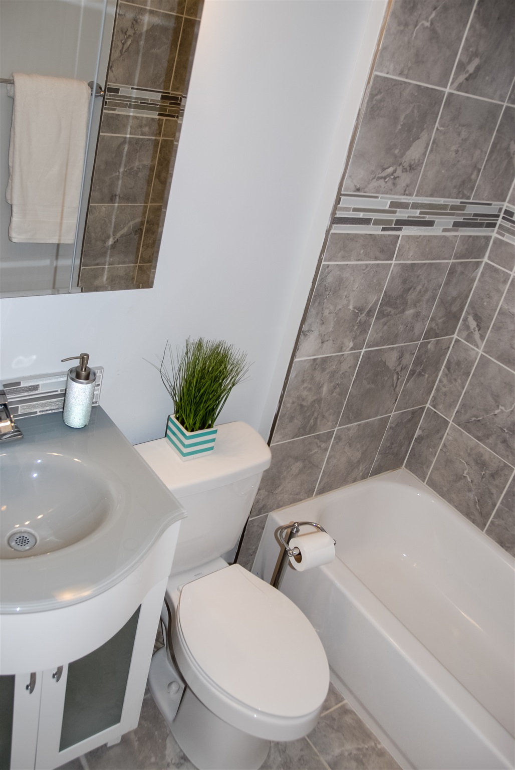 55357 Butternut Road South Bend, IN 46628 - Photo 12 of 30