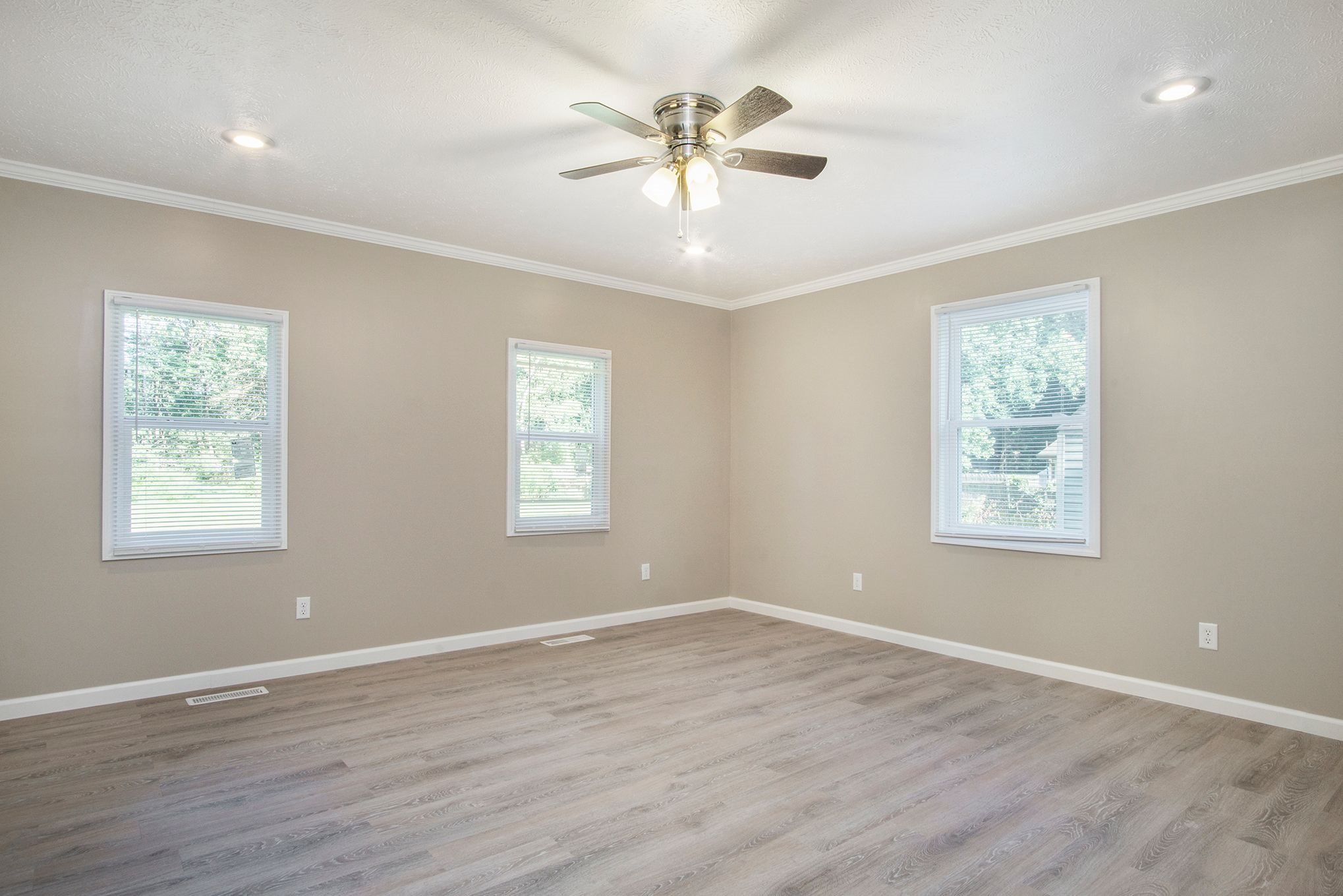 55357 Butternut Road South Bend, IN 46628 - Photo 22 of 30
