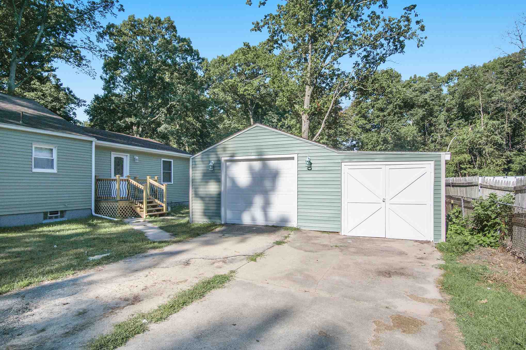 55357 Butternut Road South Bend, IN 46628 - Photo 23 of 30