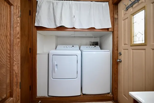 $215,000 | 663 Dacota Street, Winona, MN 55987