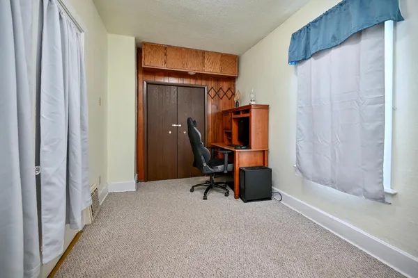 $215,000 | 663 Dacota Street, Winona, MN 55987