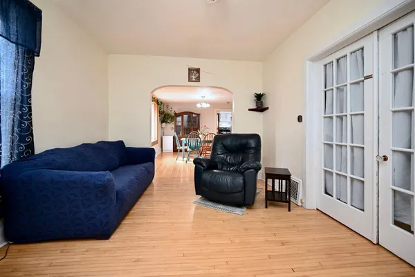 $215,000 | 663 Dacota Street, Winona, MN 55987