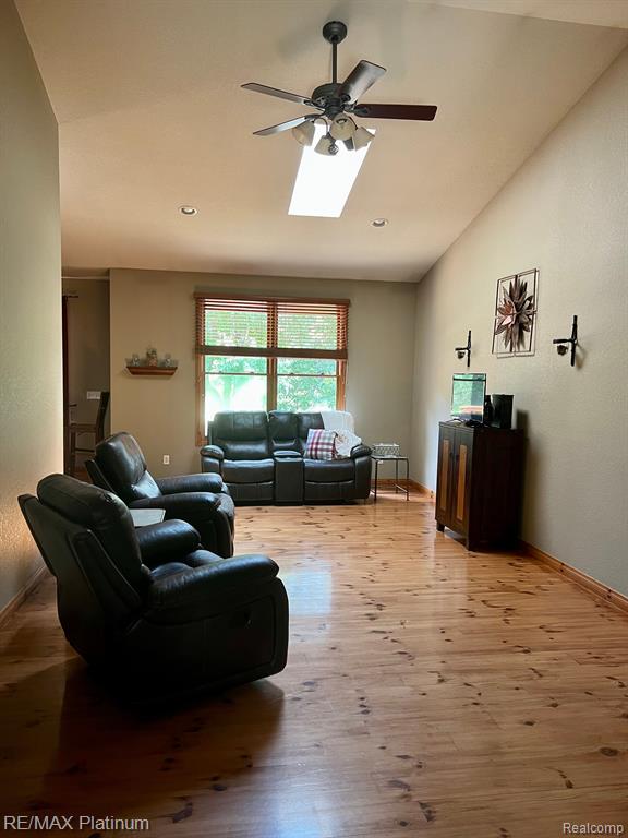17095 Rosehill Road Pinckney, MI 48169 - Photo 16 of 57