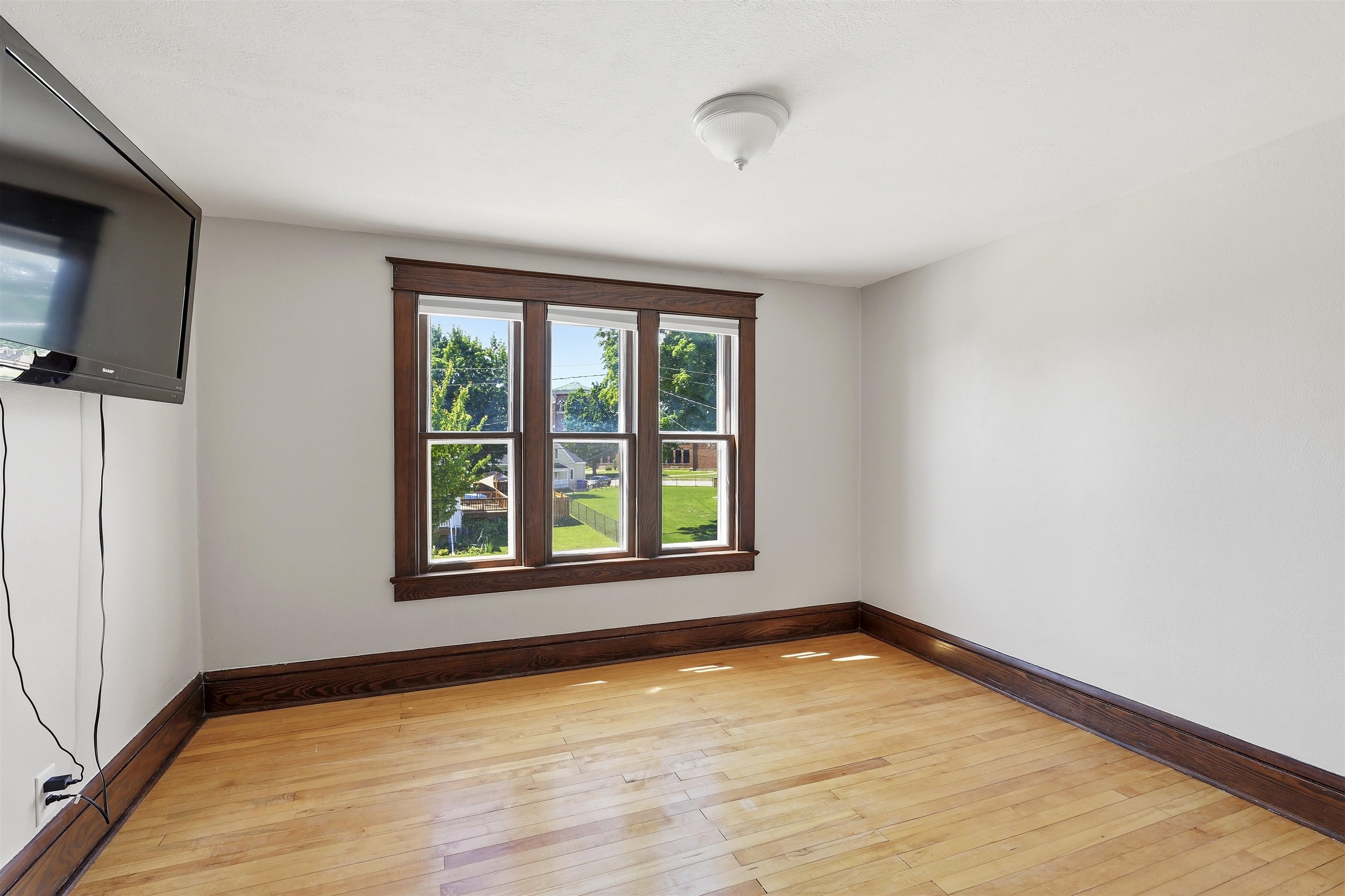 1126 West Harris Street Appleton, WI 54914 - Photo 13 of 27