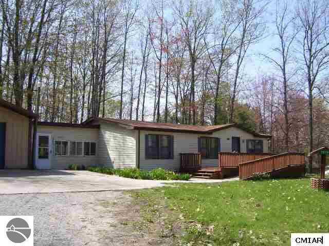 2275 Ridge Road Harrison, MI 48625 - Photo 1 of 9 1768386.JPG