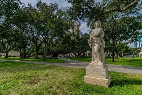 $825,000 | 2844 30th Avenue North, St. Petersburg, FL 33713