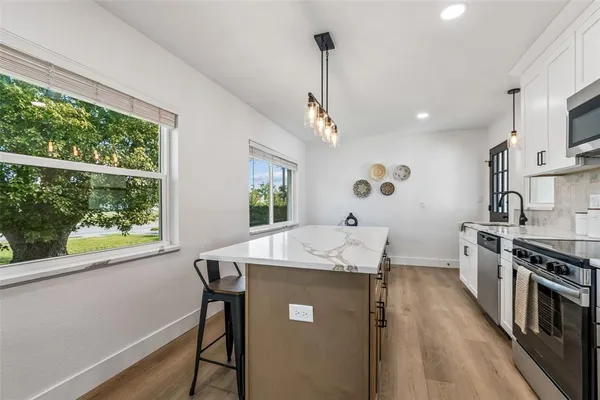 $825,000 | 2844 30th Avenue North, St. Petersburg, FL 33713