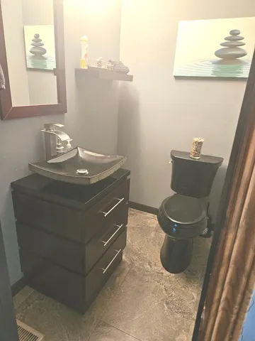 $679,000 | 5395 South Carbon Hill Road, Gardner, IL 60424