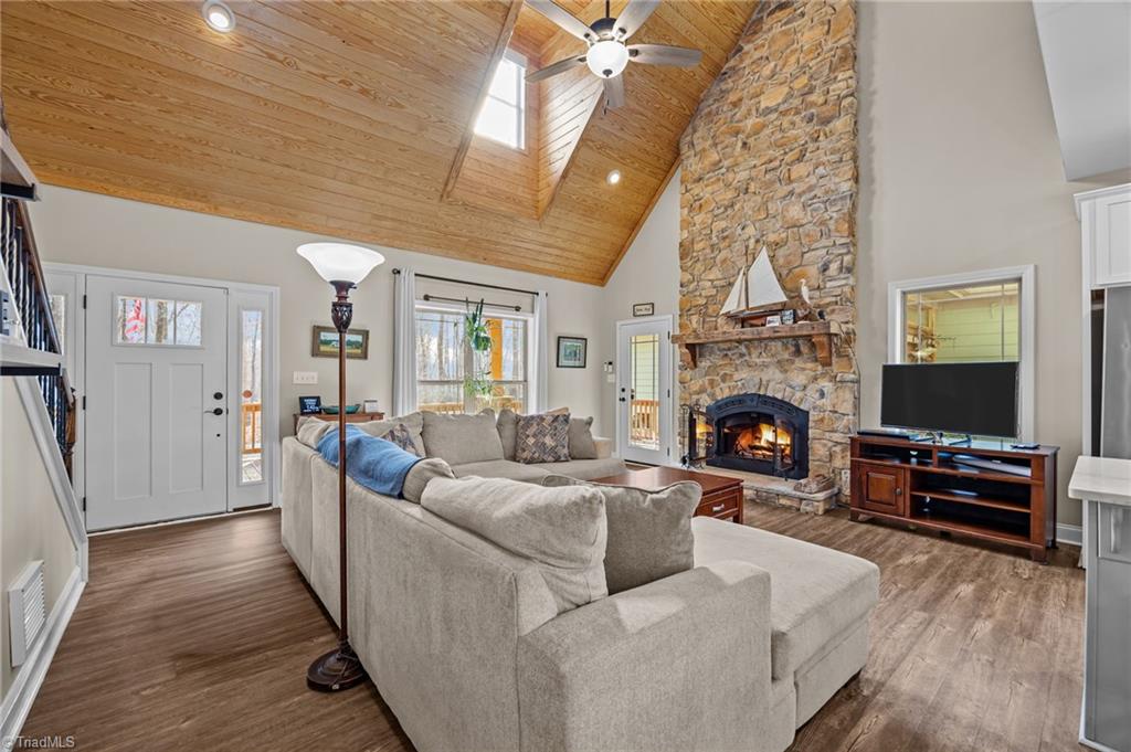 3225 Back Acres Road Efland, NC 27243 - Photo 6 of 45 Gallery Image 6