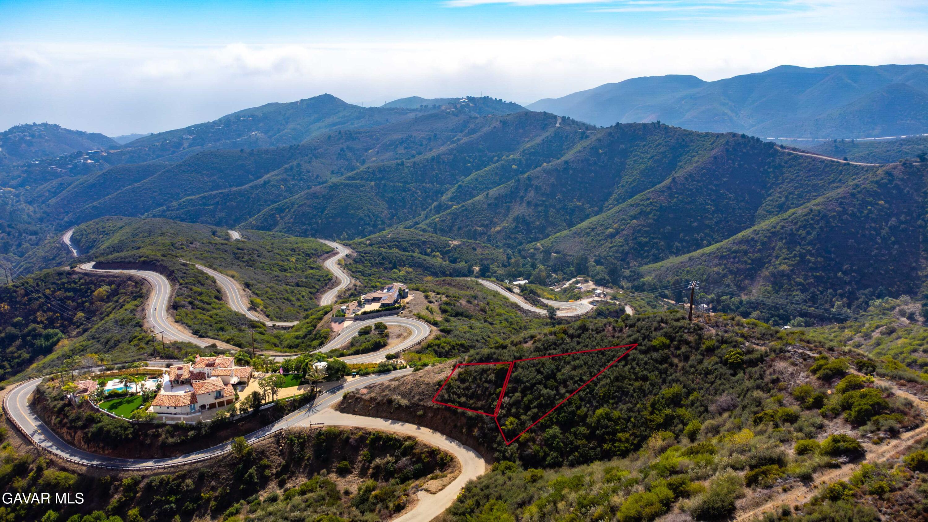 0 McReynolds Road Malibu, CA 90265 - Photo 6 of 16 a view of a backyard