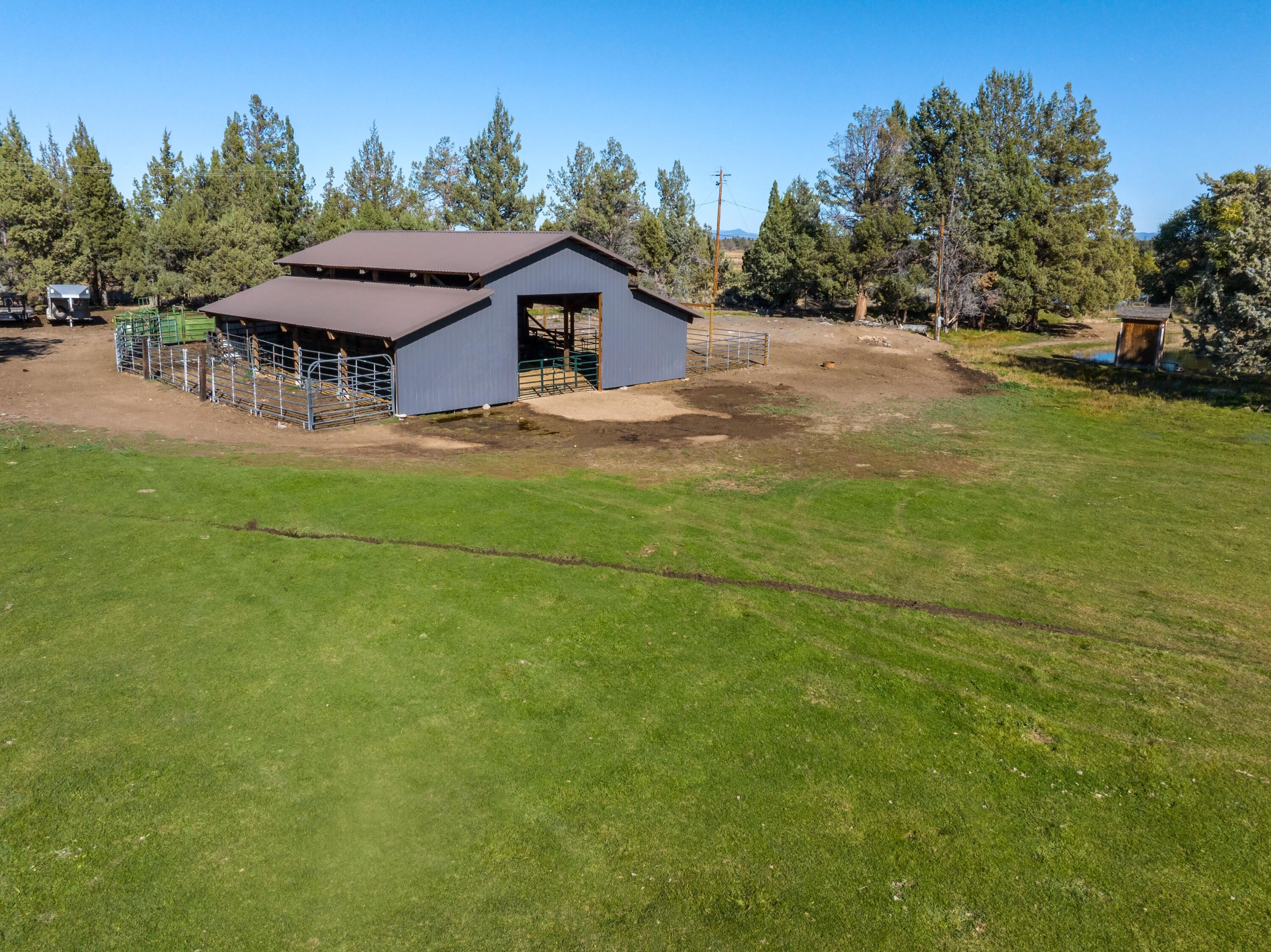 61212 Obernolte Road Bend, OR 97701 - Photo 40 of 49 35 61212 Obernolte Rd_007