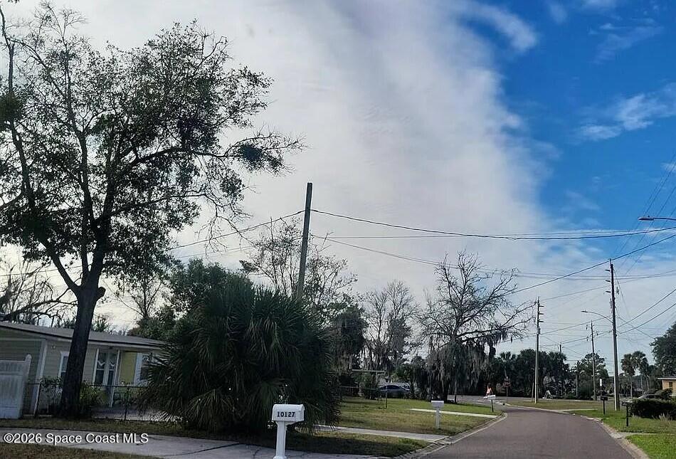 10127 Haverford Road Jacksonville, FL 32218 - Photo 6 of 6 a view of a city view