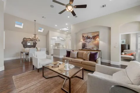$750,000 | 6166 Stapleford Circle, Dallas, TX 75252