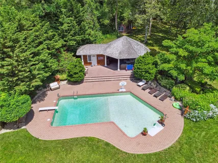 $1,864,000 | 21 Inlet View Path, East Moriches, NY 11940