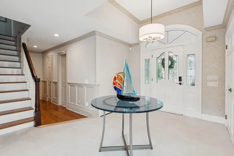 $1,864,000 | 21 Inlet View Path, East Moriches, NY 11940