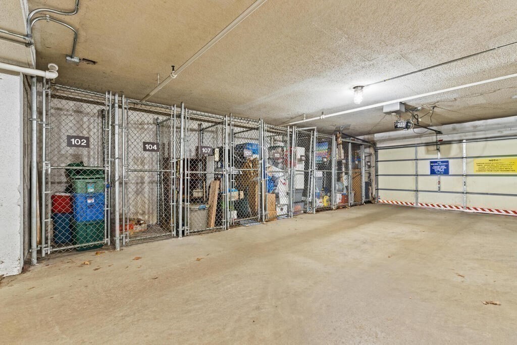 181 Littleton Road, Unit 4 Chelmsford, MA 01824 - Photo 20 of 31 Gallery Image 20