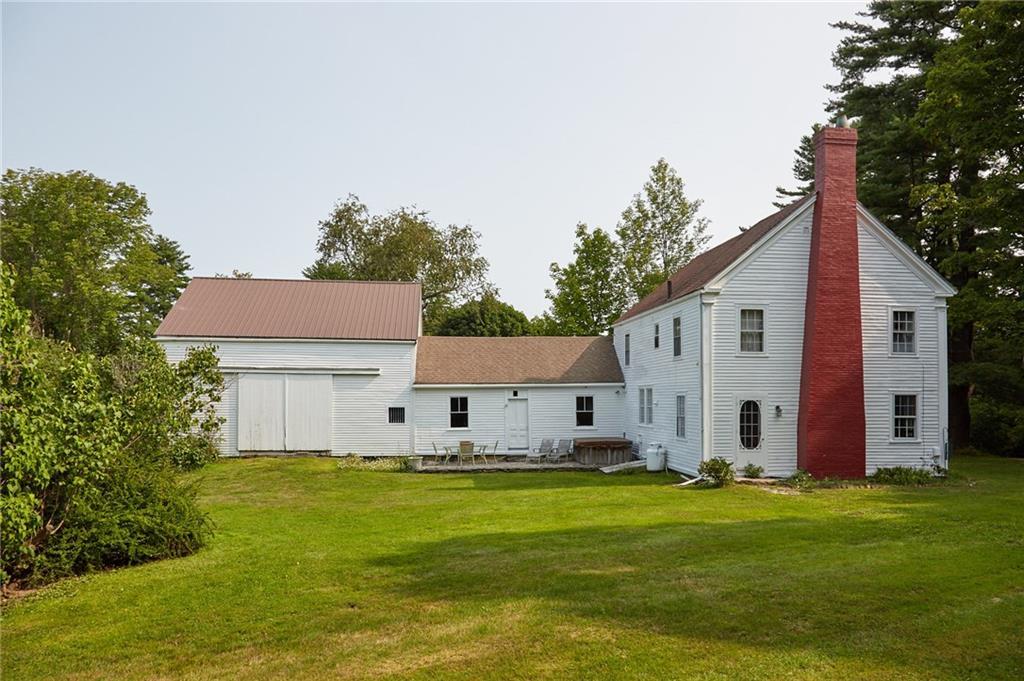 19 Robinson Road Newcastle, ME 04553 - Photo 7 of 35 Post and beam extension with stone...
