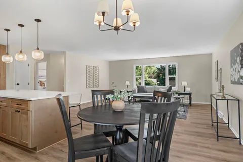 $425,000 | 2660 Spring Hill Drive, Stoughton, WI 53589