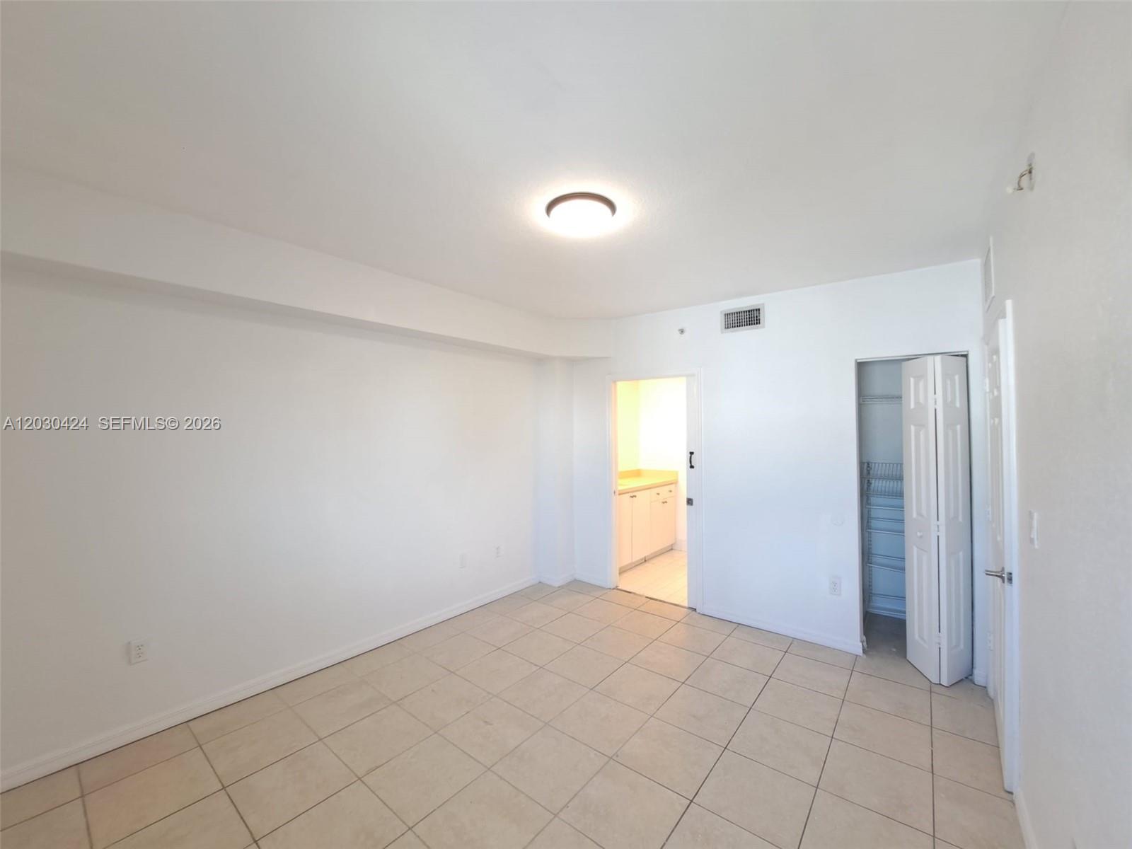 120 Southwest 8th Avenue, Unit 903 Miami, FL 33130 - Photo 3 of 25