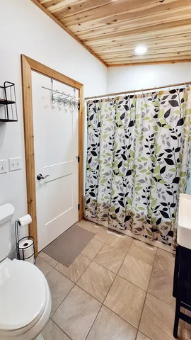 $529,000 | 365 Mondamin Trail, La Pointe, WI 54850