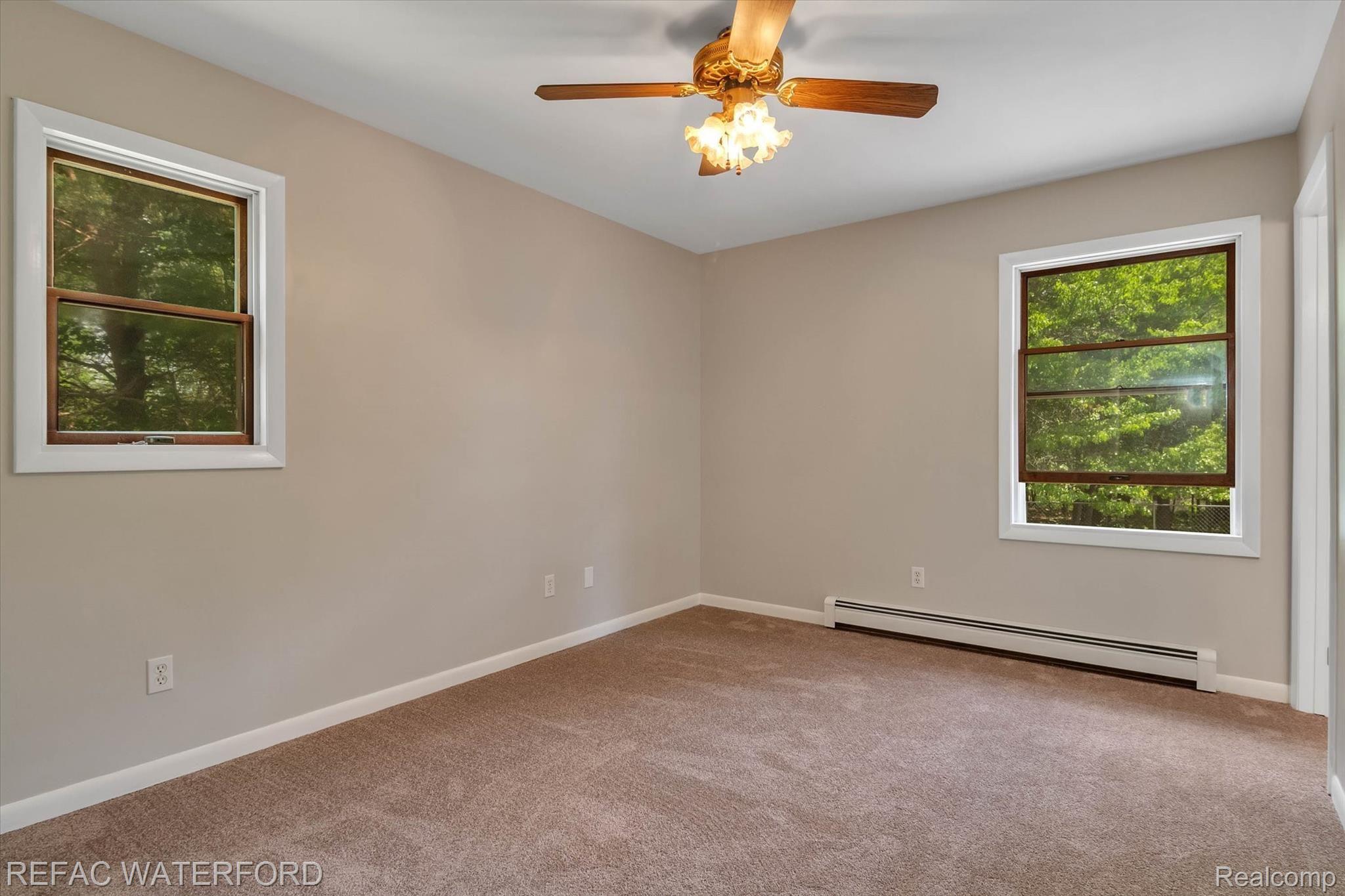 480 Roscommon Road Roscommon, MI 48653 - Photo 20 of 65 Master bedroom from hall doorway