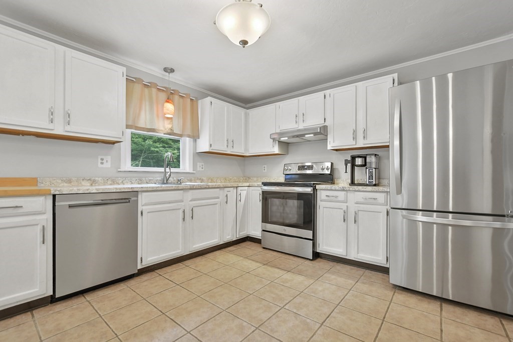 54 Cromesett Road Wareham, MA 02571 - Photo 14 of 39 Gallery Image 14