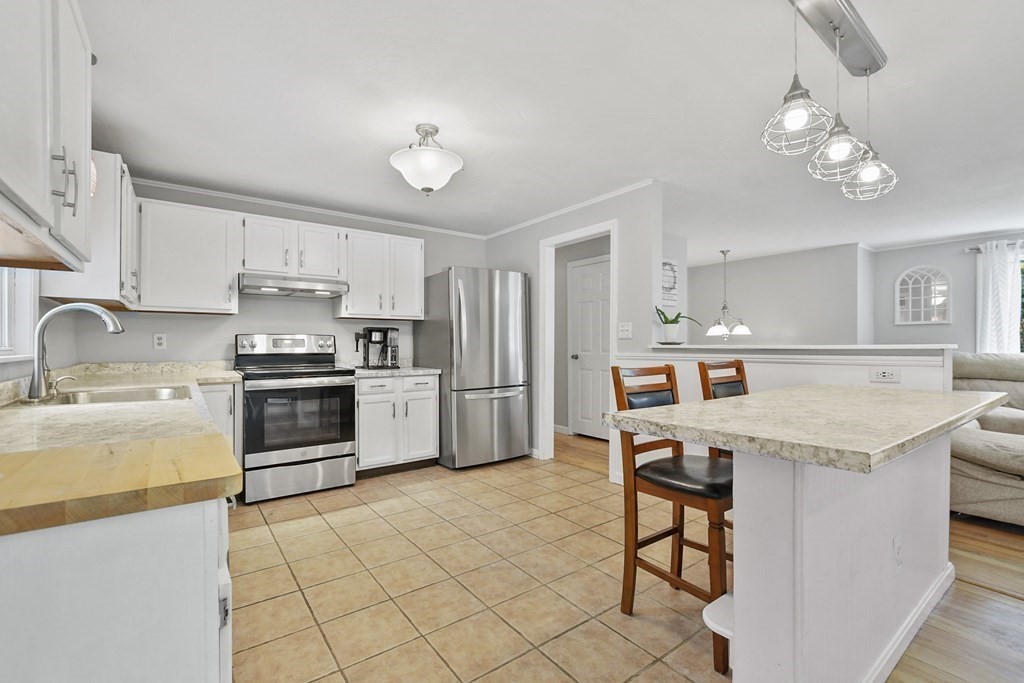 54 Cromesett Road Wareham, MA 02571 - Photo 16 of 39 Gallery Image 16