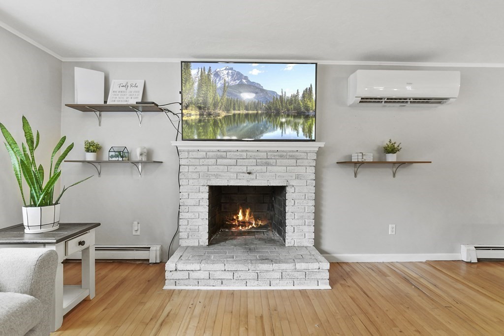 54 Cromesett Road Wareham, MA 02571 - Photo 6 of 39 Gallery Image 6